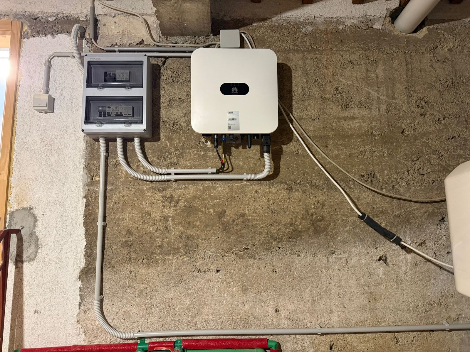 Huawei inverter s DC i AC zaštitom
